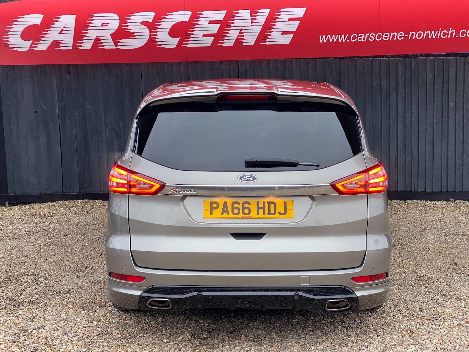 Used Ford S-Max 2016 for sale - 77049887: Photo 4