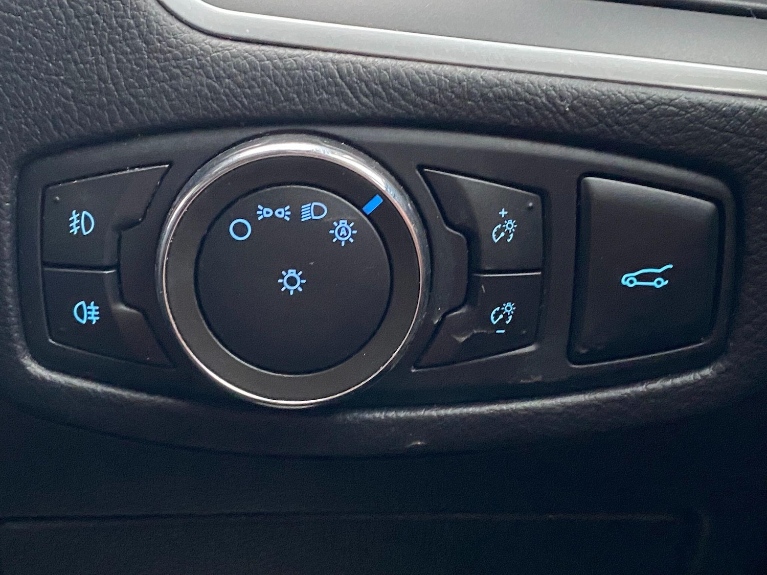 Used Ford S-Max 2016 for sale - 77049887: Photo 41