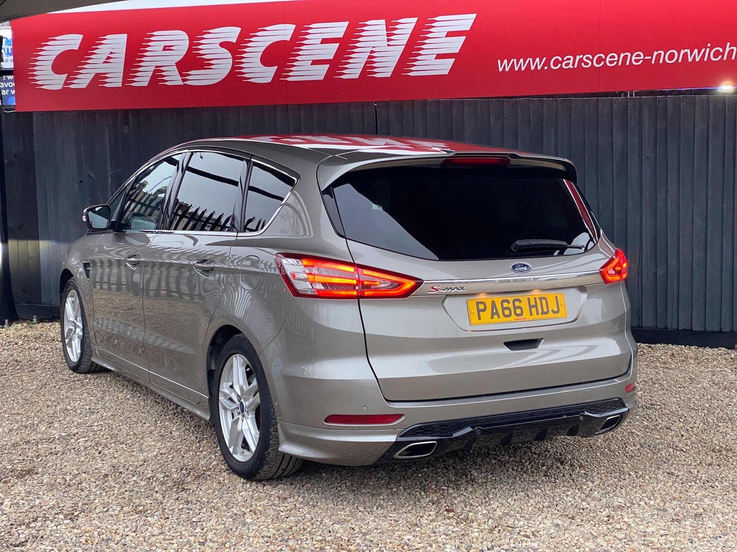 Used Ford S-Max 2016 for sale - 77049887: Photo 6