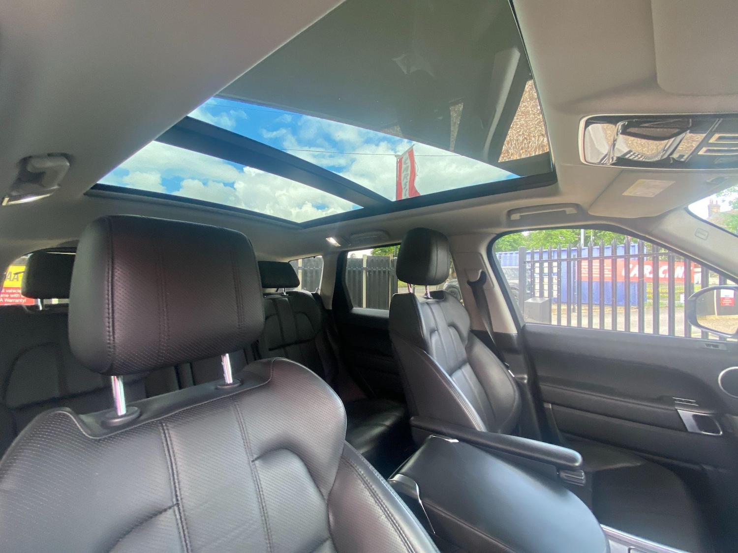 Used Land Rover Range Rover Sport 2017 for sale - 76360598: Photo 30