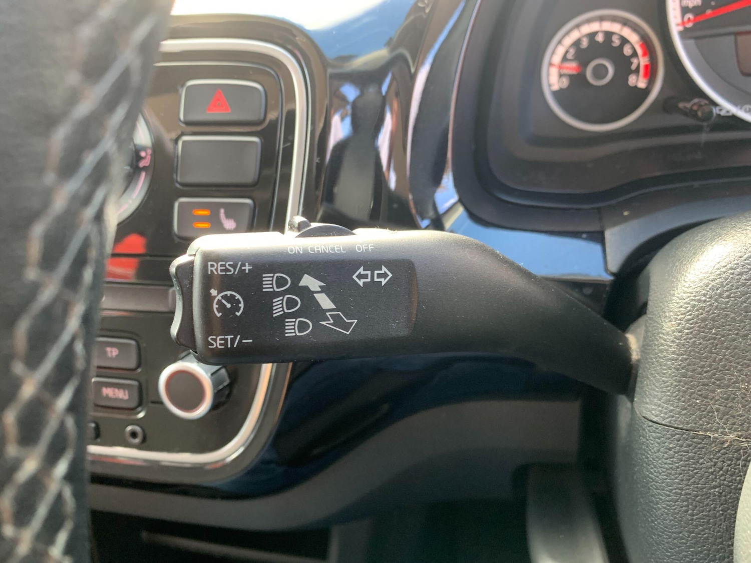 Used Volkswagen up! 2015 for sale - 76020994: Photo 19