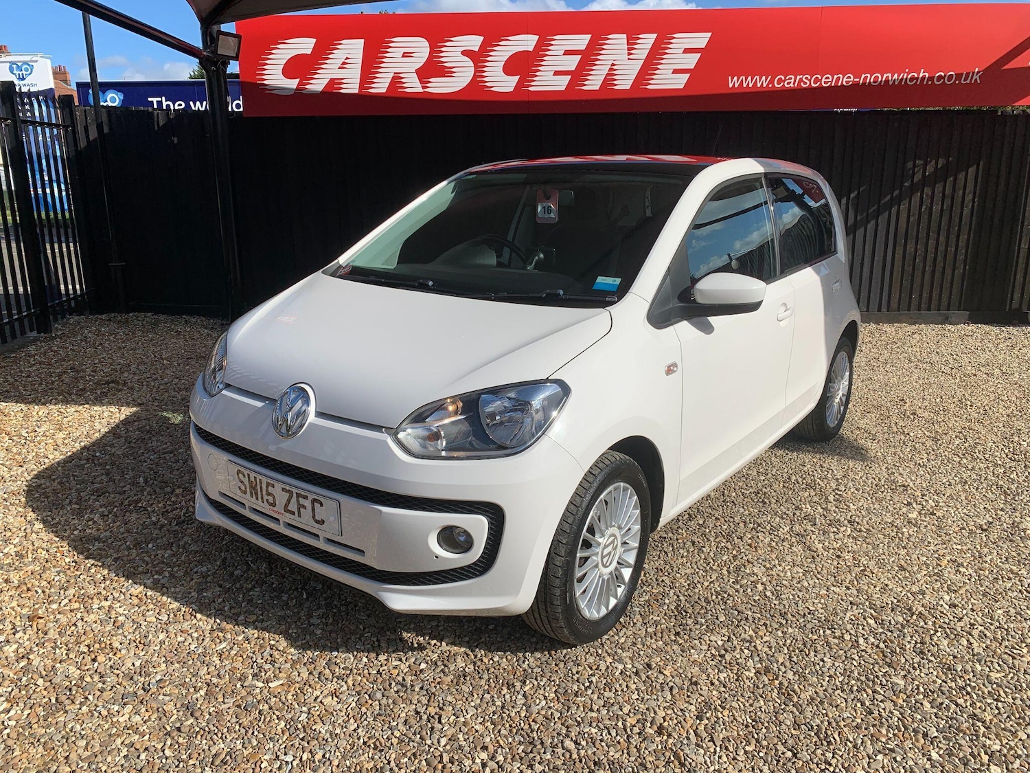 Used Volkswagen up! 2015 for sale - 76020994: Photo 3