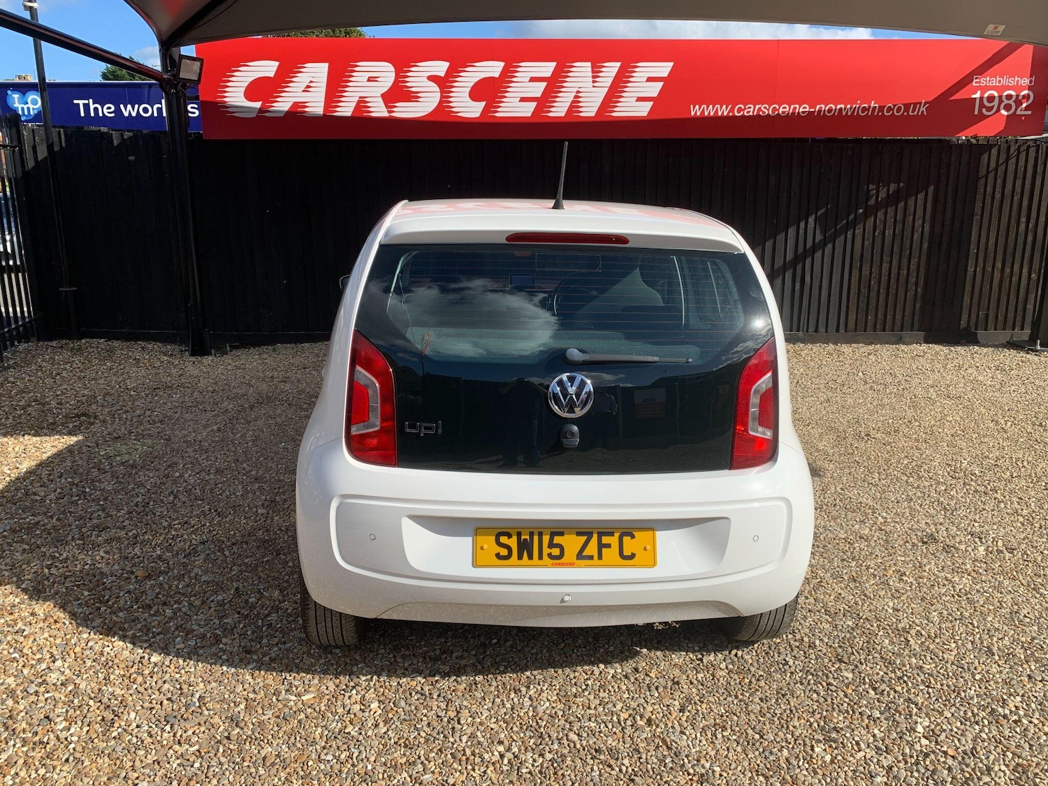 Used Volkswagen up! 2015 for sale - 76020994: Photo 6