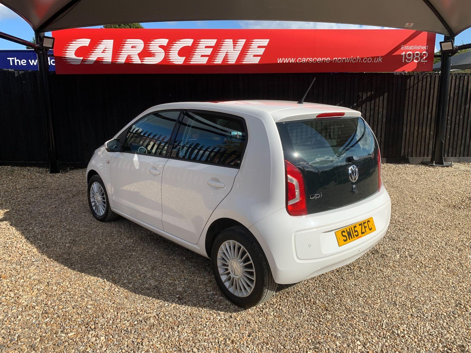 Used Volkswagen up! 2015 for sale - 76020994: Photo 8