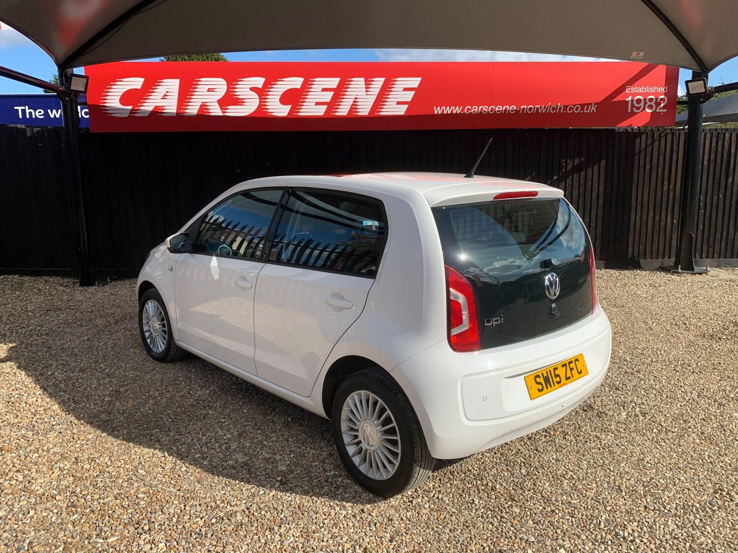 Used Volkswagen up! 2015 for sale - 76020994: Photo 9