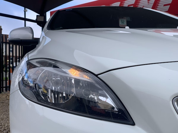 Used Volvo V40 2015 for sale - 76269768: Photo 14