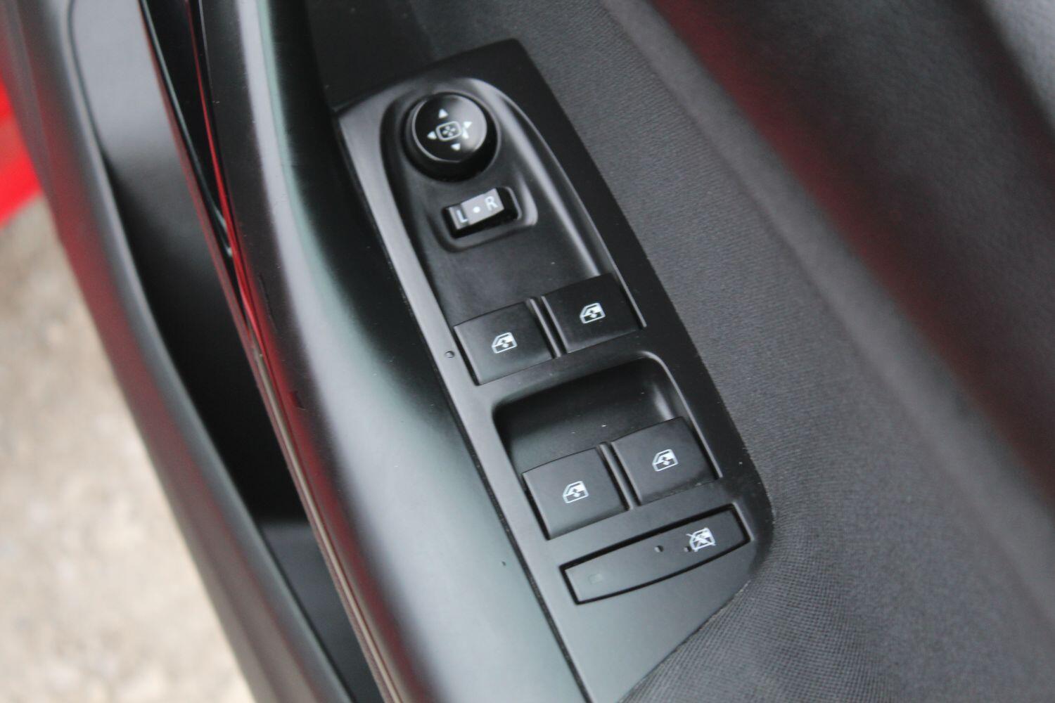 Used Vauxhall Astra 2016 for sale - 76794257: Photo 33