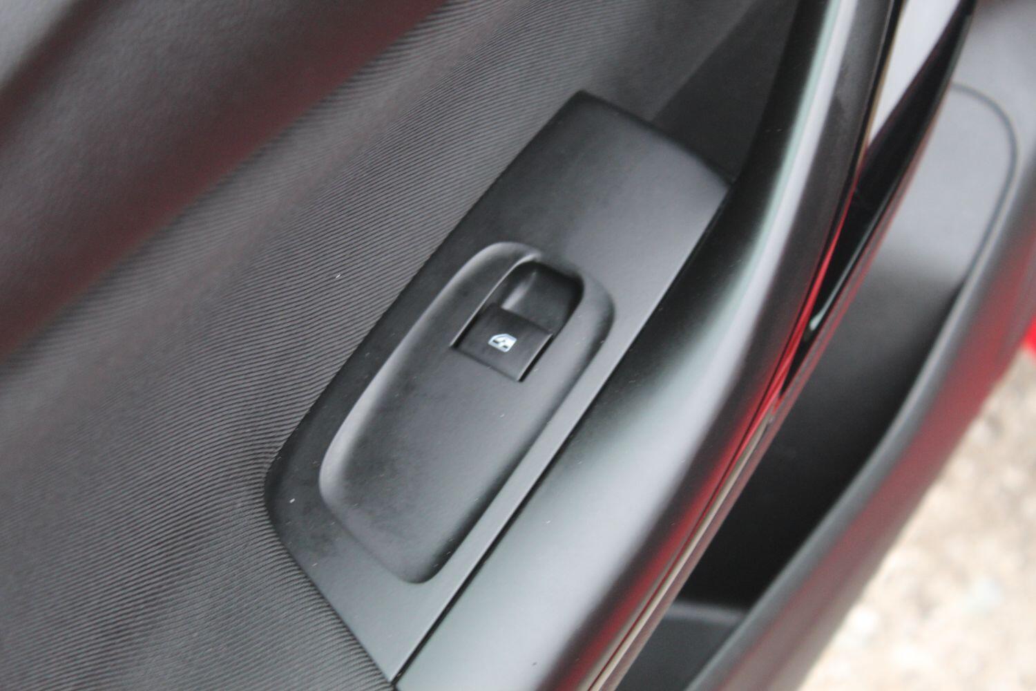 Used Vauxhall Astra 2016 for sale - 76794257: Photo 39