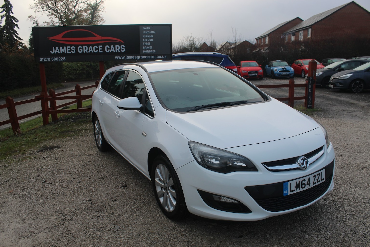 Used Vauxhall Astra 2015 for sale - 76799140: Photo 1