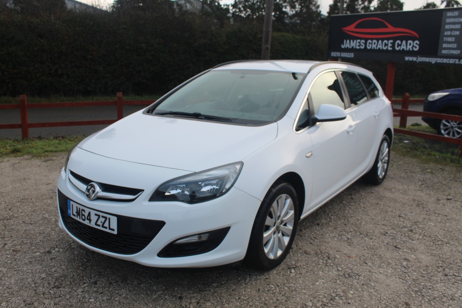 Used Vauxhall Astra 2015 for sale - 76799140: Photo 3