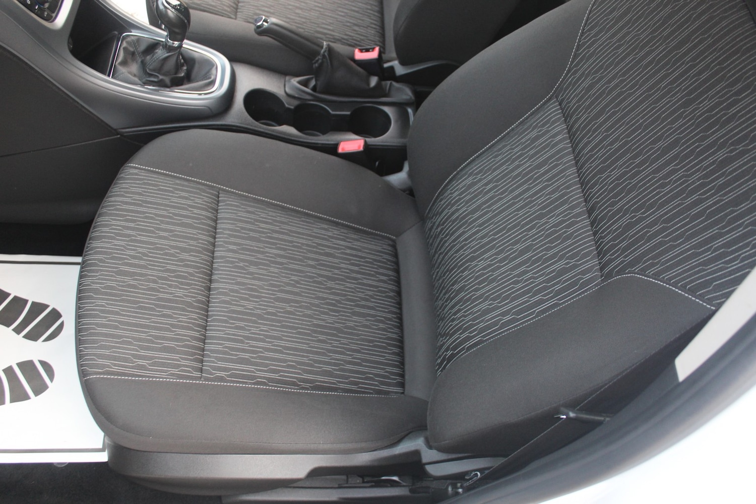 Used Vauxhall Astra 2015 for sale - 76799140: Photo 32