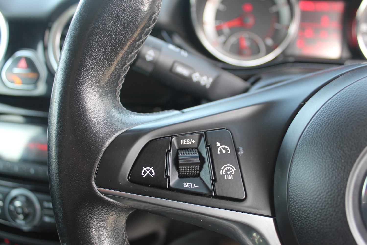 Used Vauxhall ADAM 2017 for sale - 78197933: Photo 15