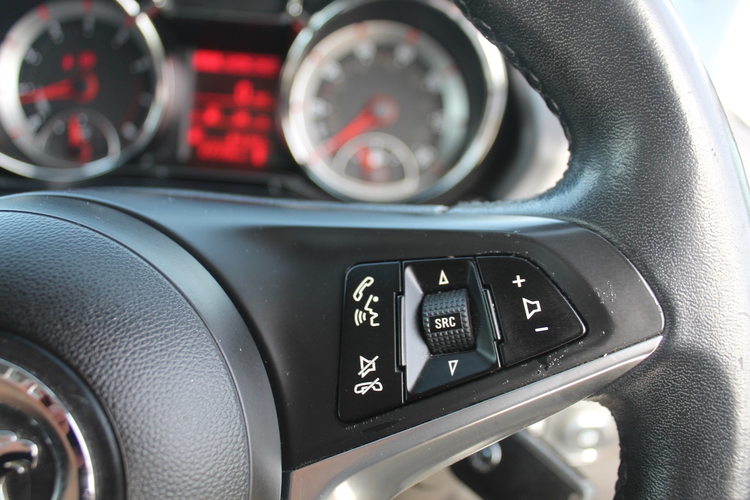 Used Vauxhall ADAM 2017 for sale - 78197933: Photo 16