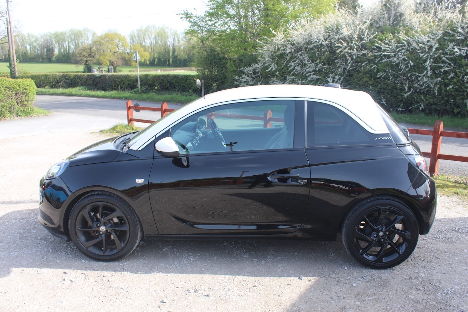 Used Vauxhall ADAM 2017 for sale - 78197933: Photo 5
