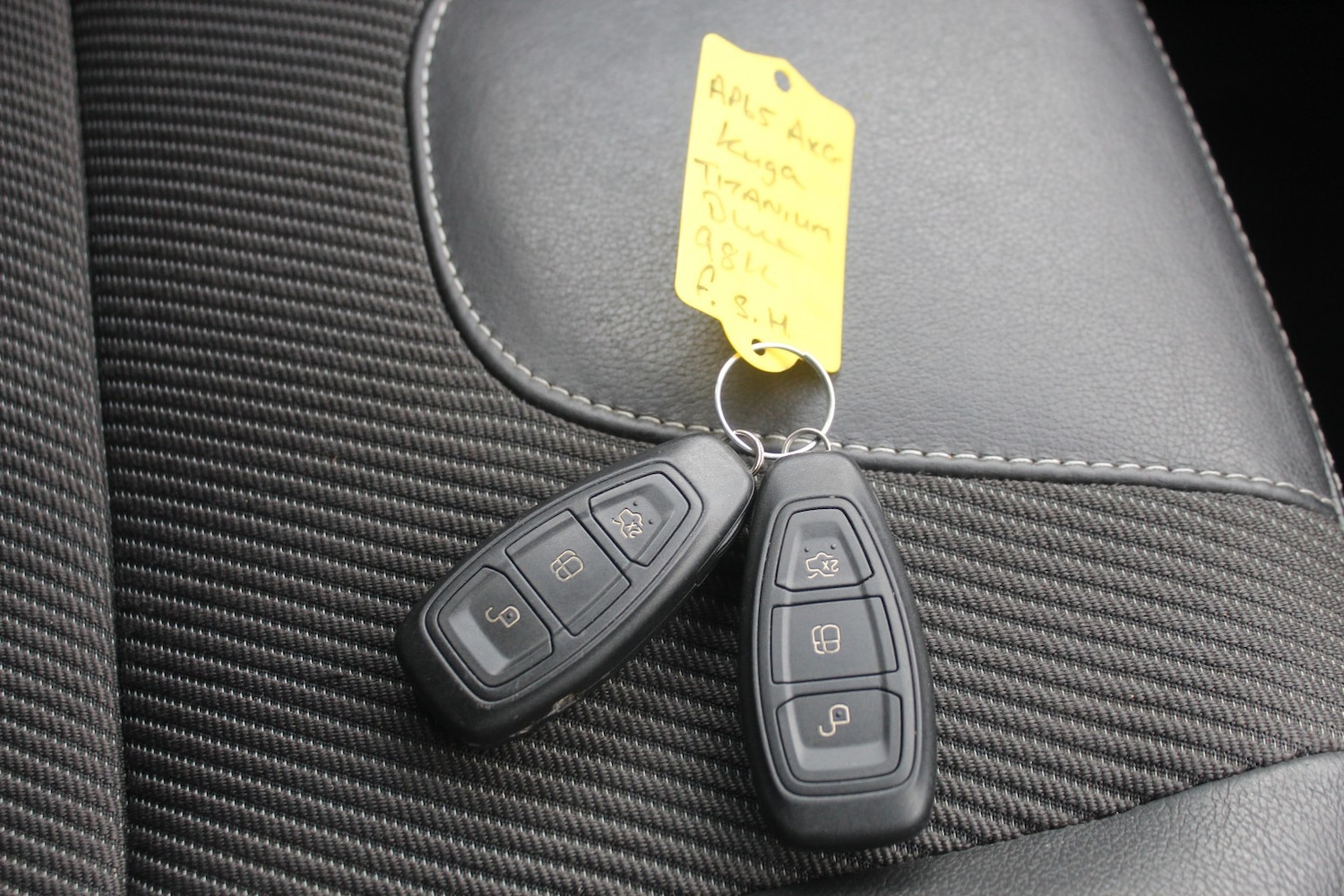 Used Ford Kuga 2015 for sale - 76605891: Photo 19