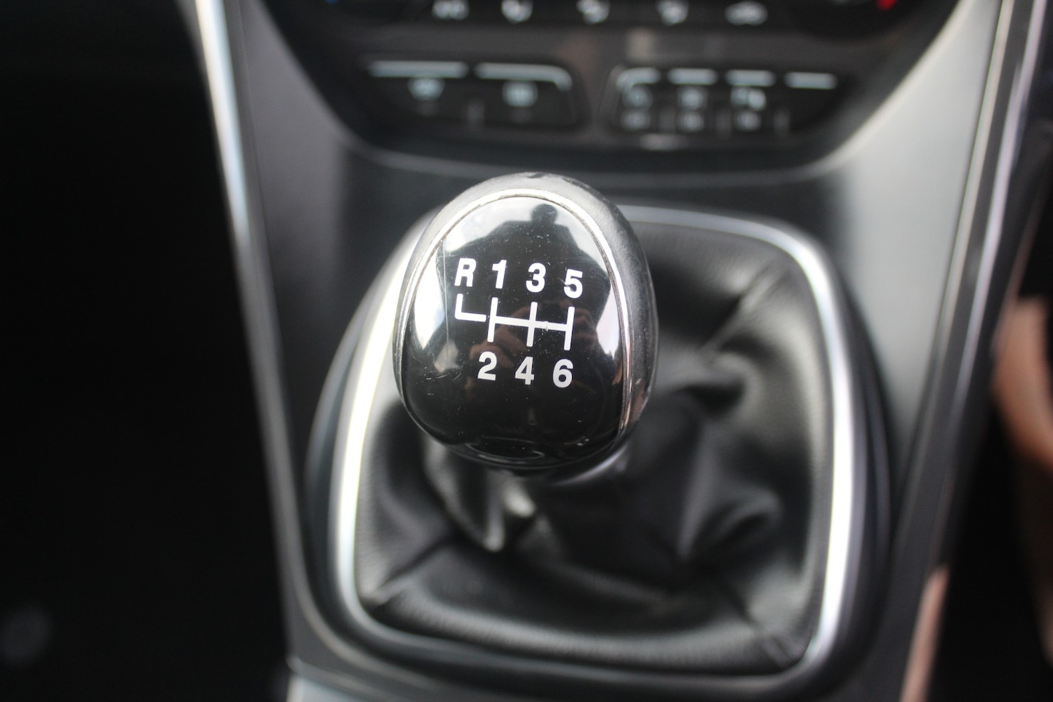 Used Ford Kuga 2015 for sale - 76605891: Photo 23