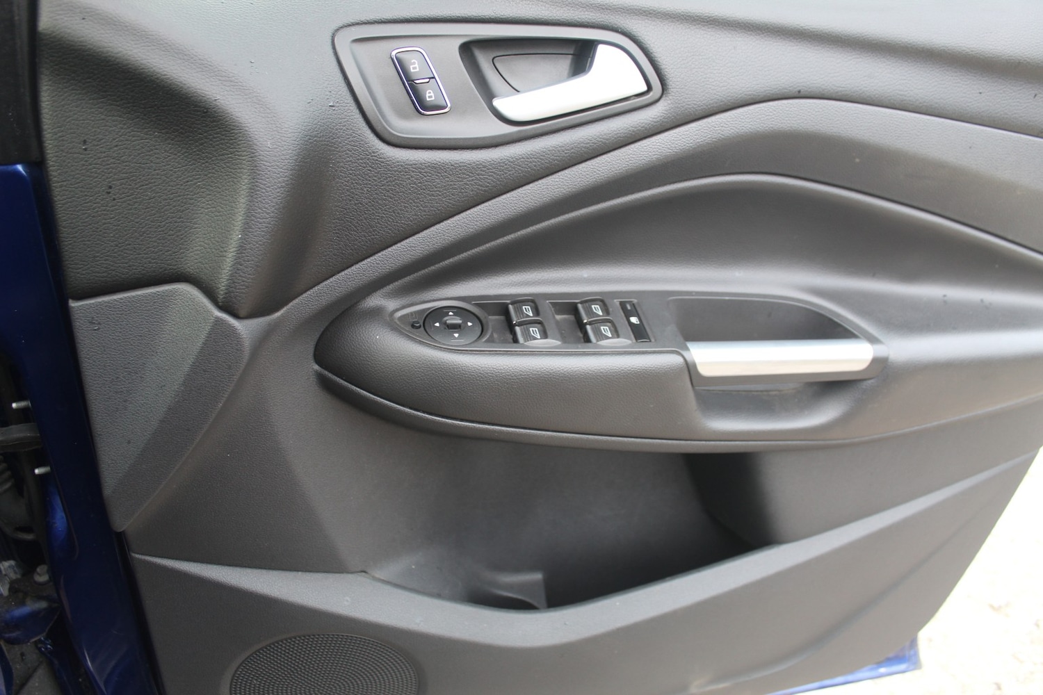 Used Ford Kuga 2015 for sale - 76605891: Photo 31