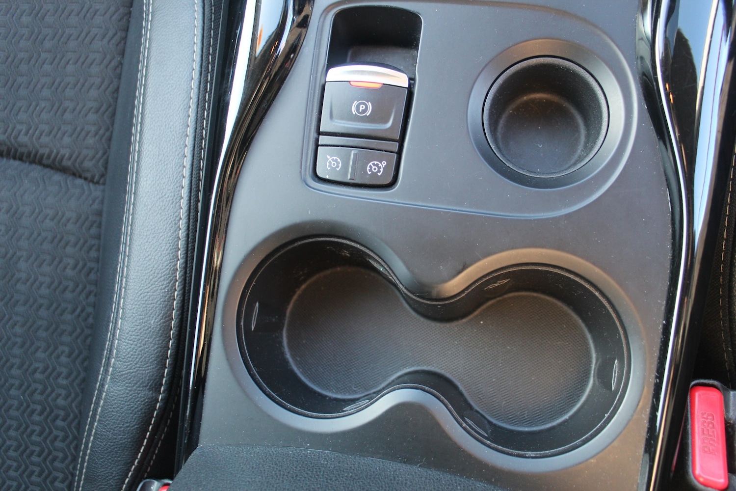 Used Renault Kadjar 2018 for sale - 77836837: Photo 22