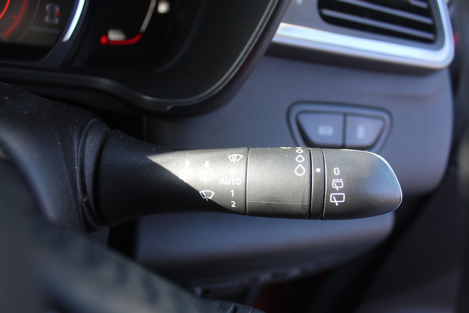 Used Renault Kadjar 2018 for sale - 77836837: Photo 28