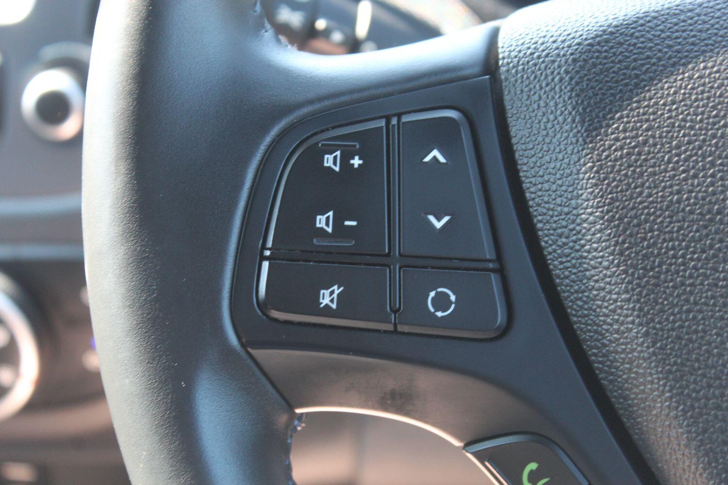 Used Hyundai i10 2018 for sale - 76794259: Photo 11