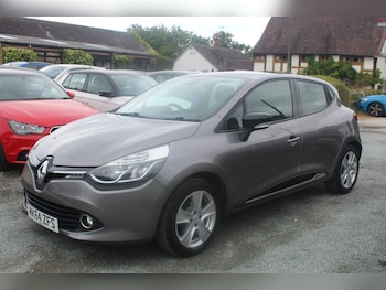 Used Renault Clio 2014 for sale - 79372175: Photo