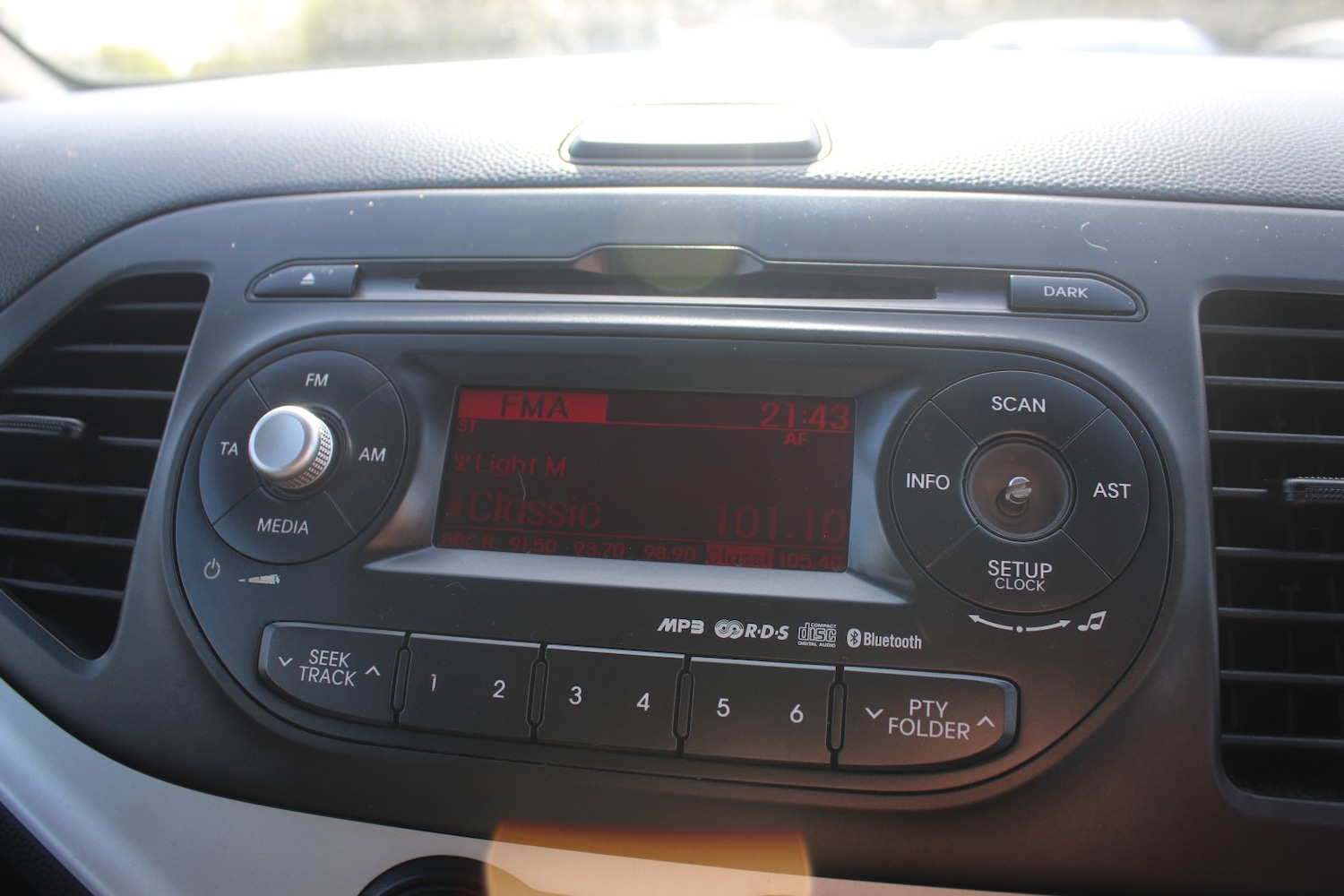 Used Kia Picanto 2012 for sale - 78070531: Photo 15