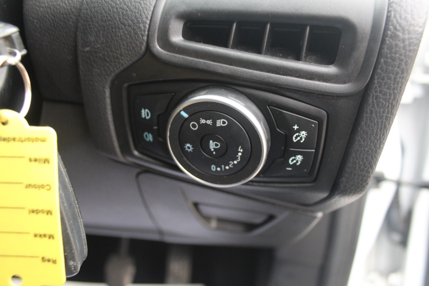 Used Ford Focus 2015 for sale - 78004367: Photo 22