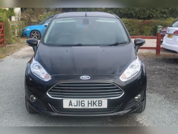 Used Ford Fiesta 2016 for sale - 79800143: Photo