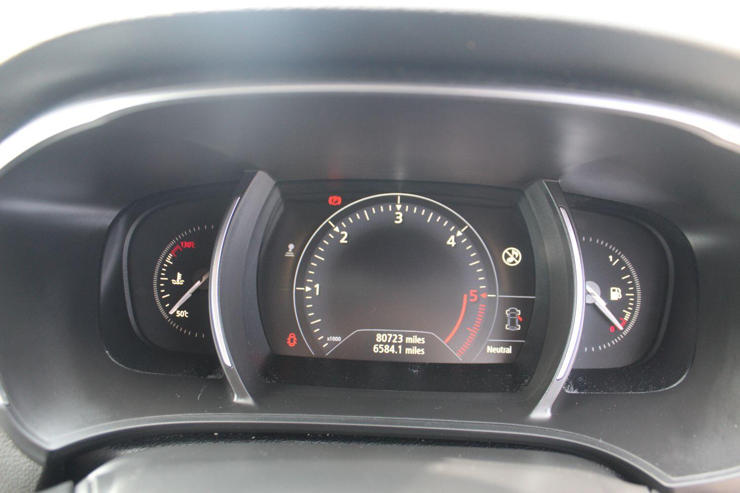 Used Renault Megane 2017 for sale - 76605797: Photo 12