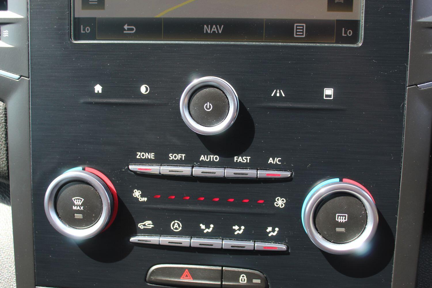 Used Renault Megane 2017 for sale - 76605797: Photo 16