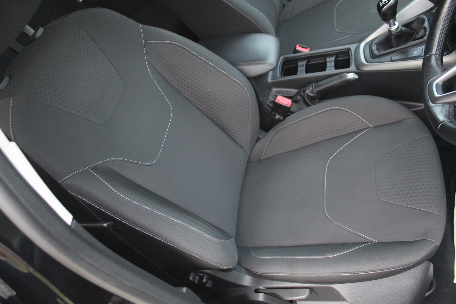 Used Ford Focus 2017 for sale - 76830376: Photo 21