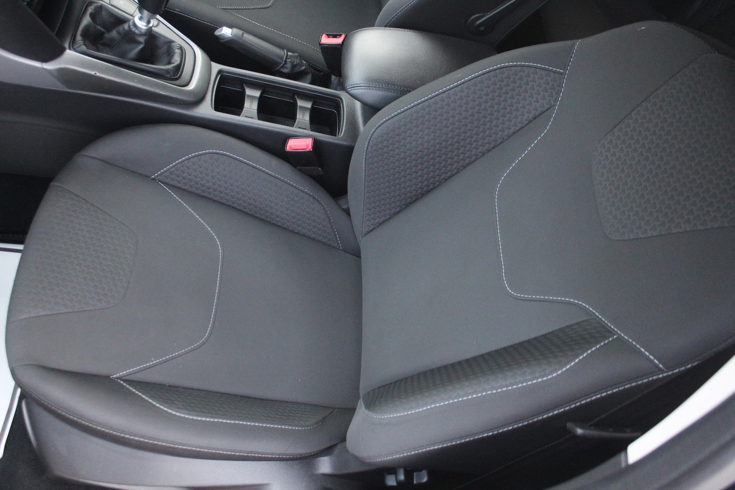 Used Ford Focus 2017 for sale - 76830376: Photo 30