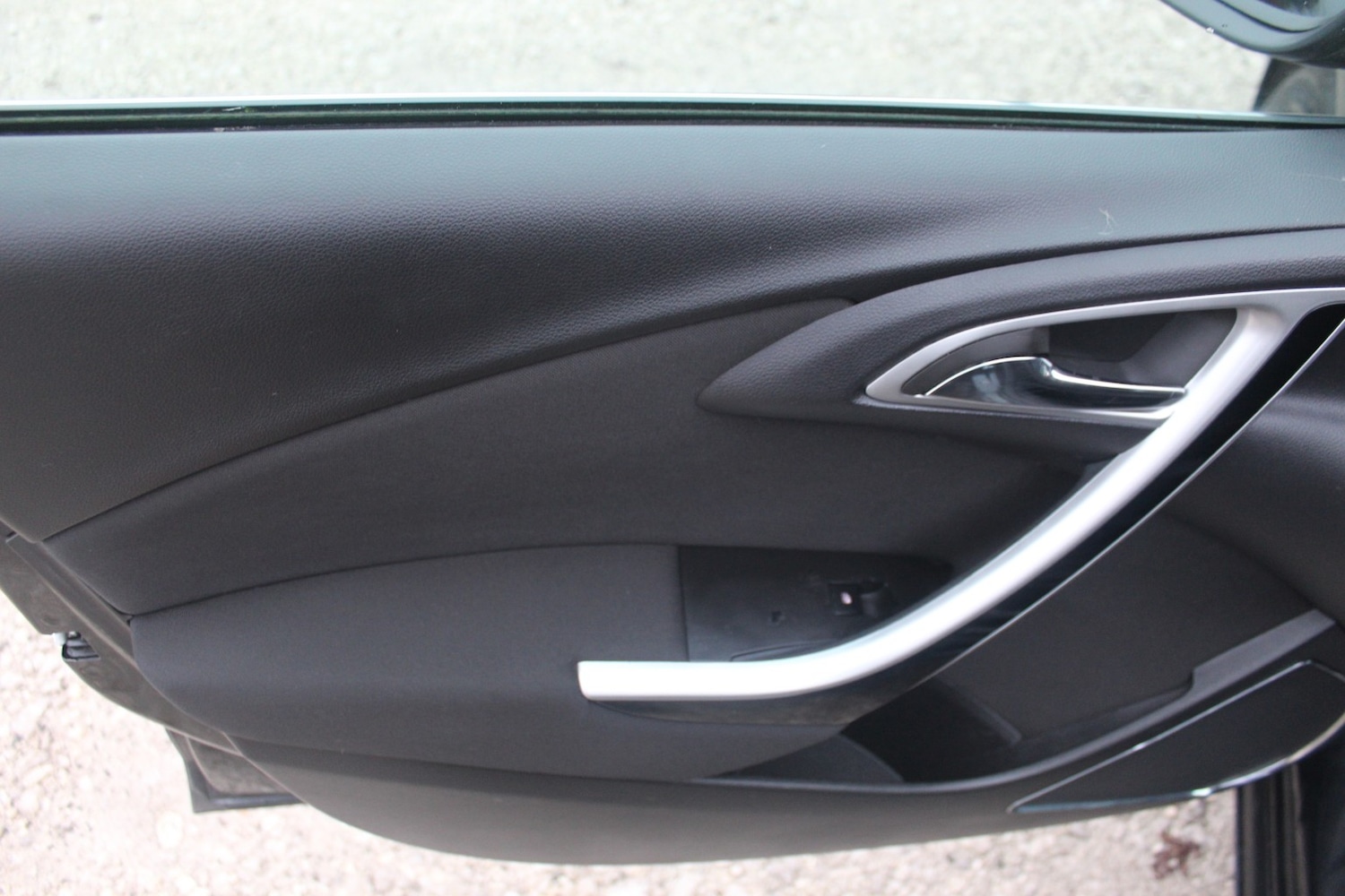 Used Vauxhall Astra 2011 for sale - 77033077: Photo 30