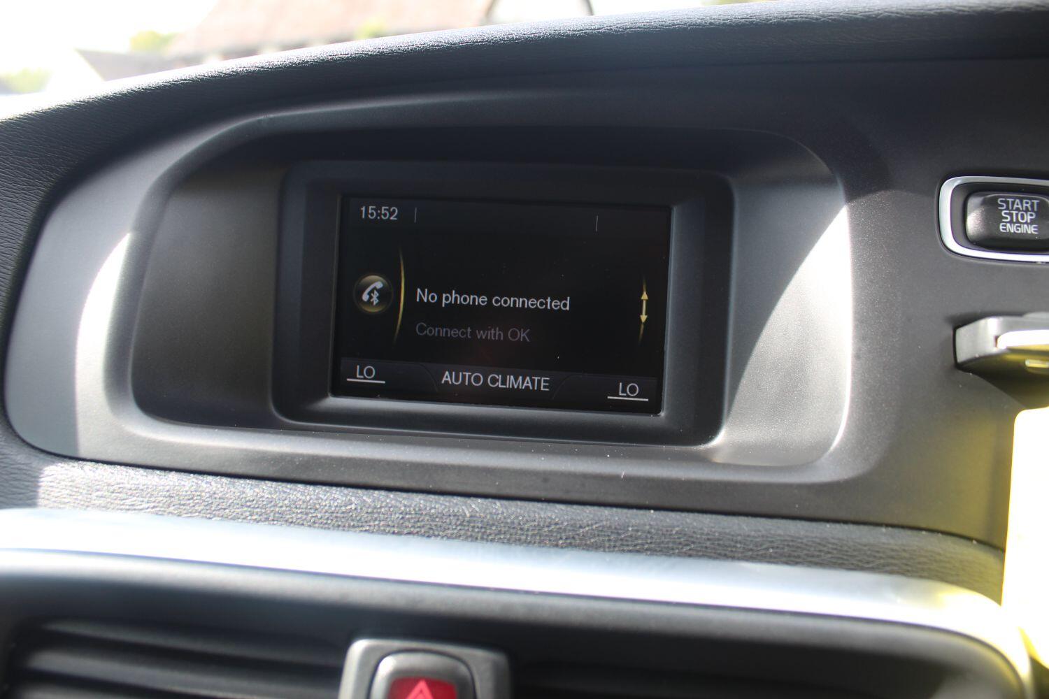 Used Volvo V40 2016 for sale - 77264386: Photo 18