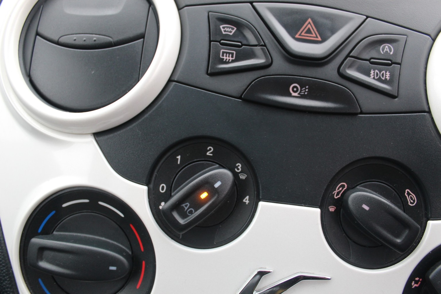 Used Ford Ka 2015 for sale - 77289201: Photo 14