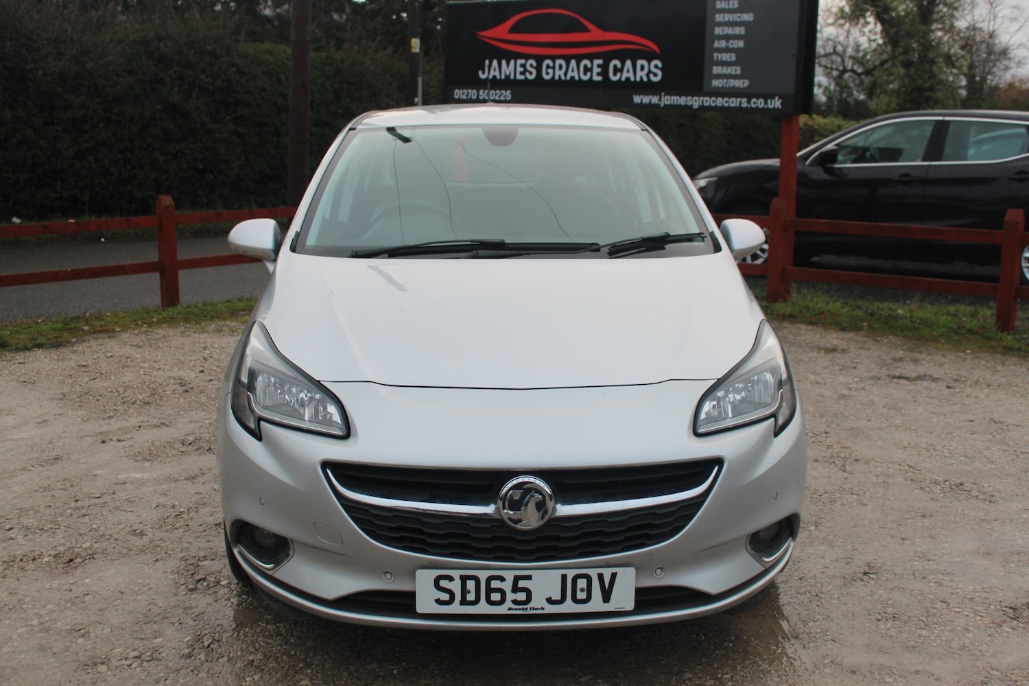Used Vauxhall Corsa 2015 for sale - 77129469: Photo 2