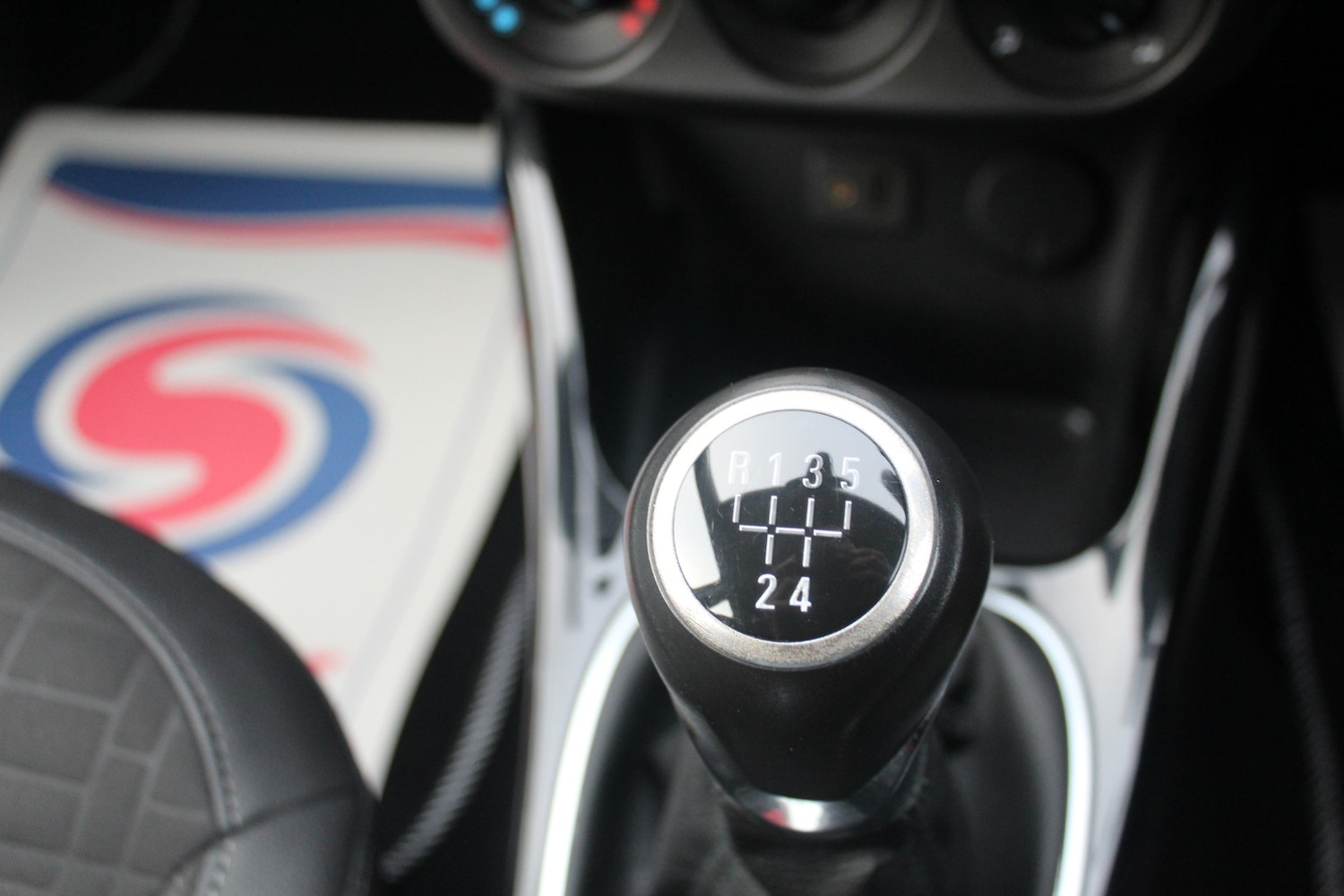 Used Vauxhall Corsa 2015 for sale - 77129469: Photo 25