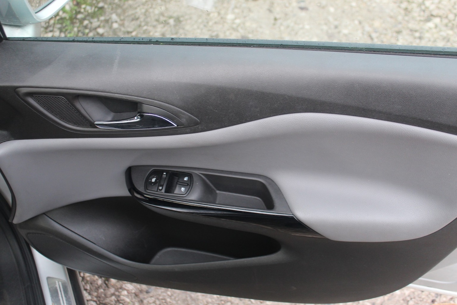 Used Vauxhall Corsa 2015 for sale - 77129469: Photo 31