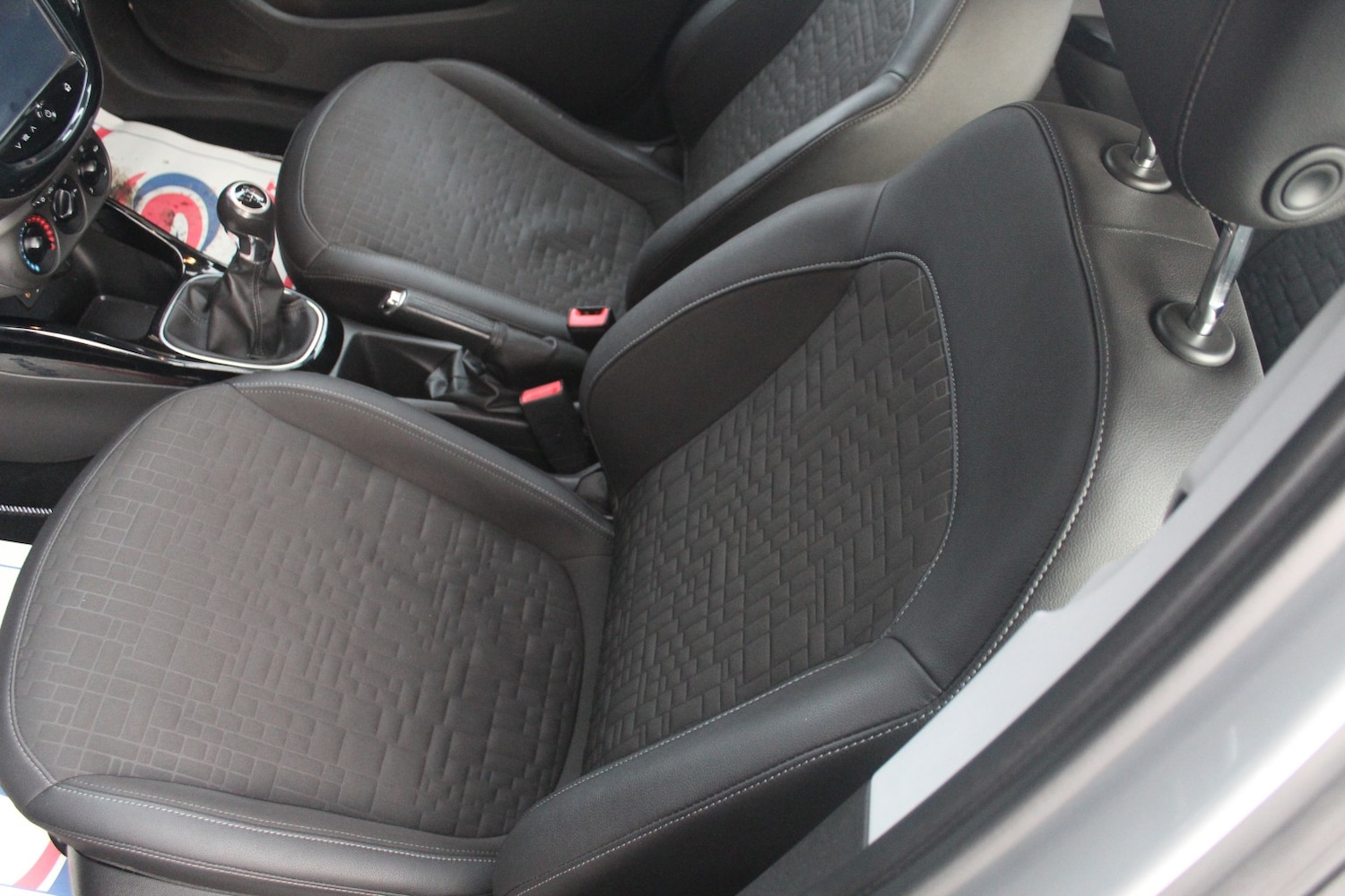 Used Vauxhall Corsa 2015 for sale - 77129469: Photo 40