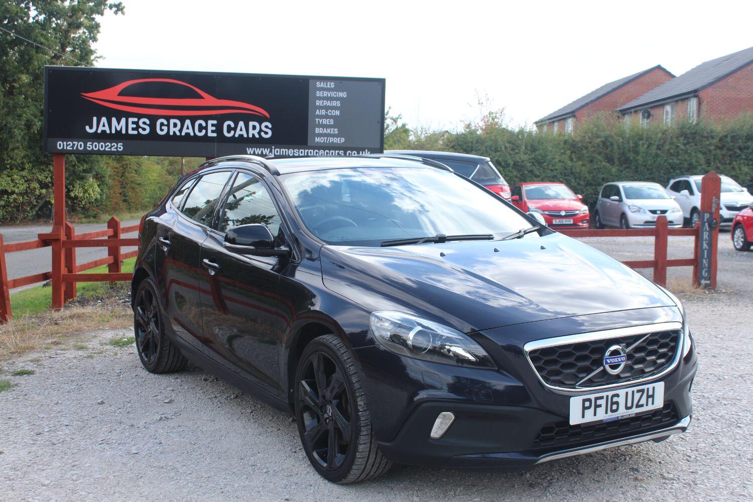 Used Volvo V40 Cross Country 2016 for sale - 76605837: Photo 1