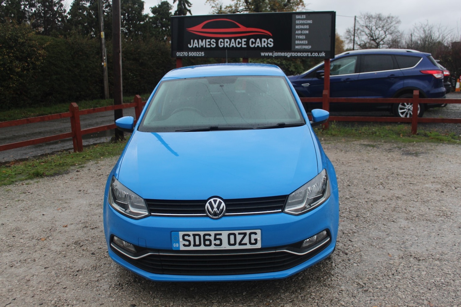 Used Volkswagen Polo 2015 for sale - 76605839: Photo 2