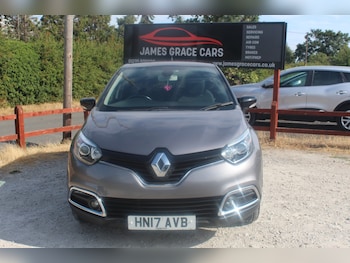 Used Renault Captur 2017 for sale - 79360162: Photo