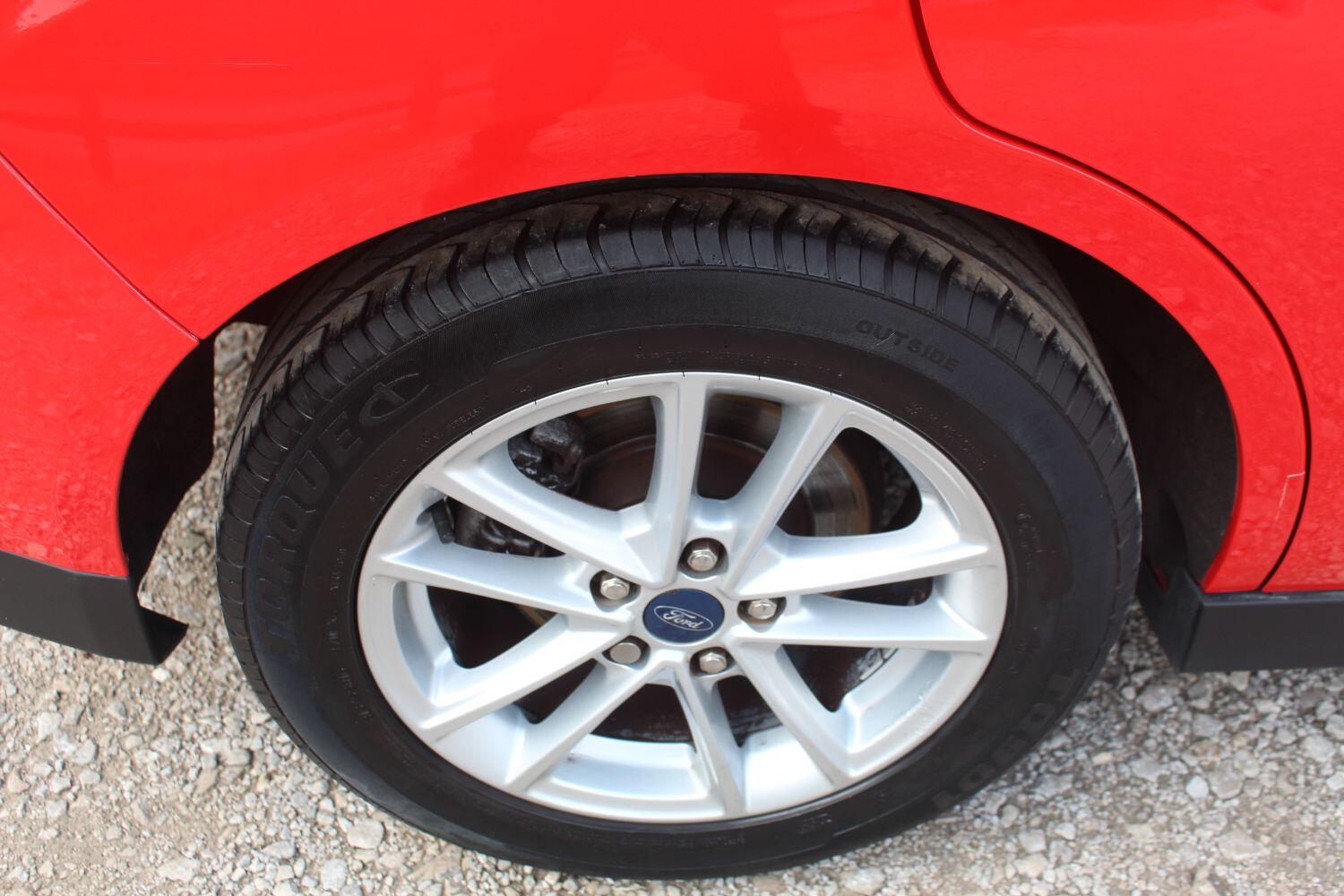 Used Ford Grand C-Max 2016 for sale - 76605670: Photo 10