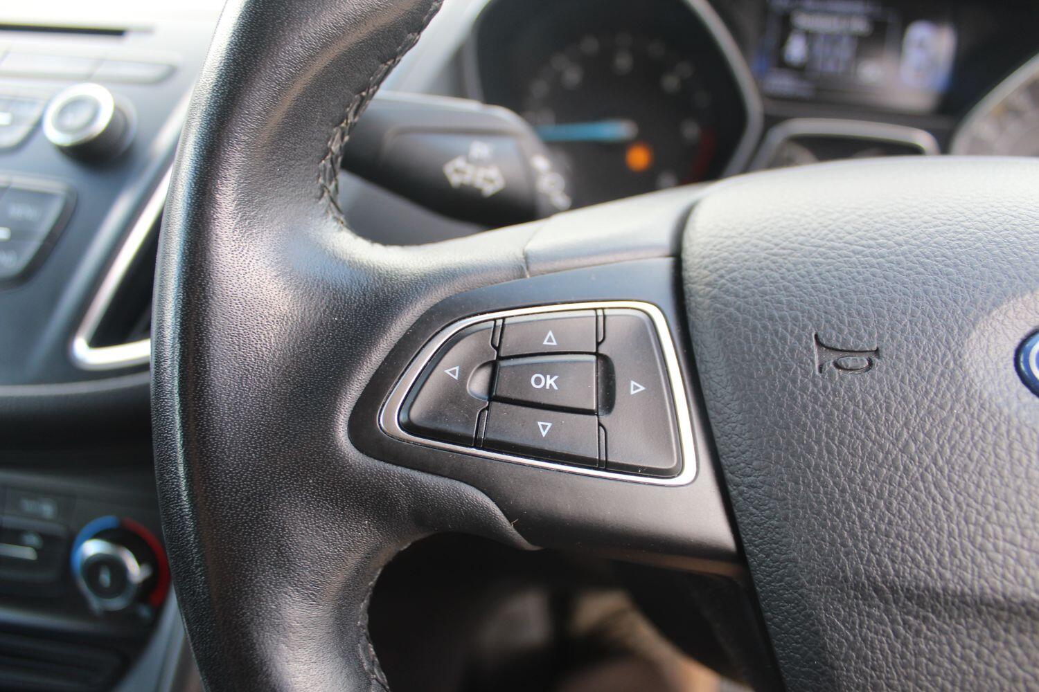 Used Ford Grand C-Max 2016 for sale - 76605670: Photo 19