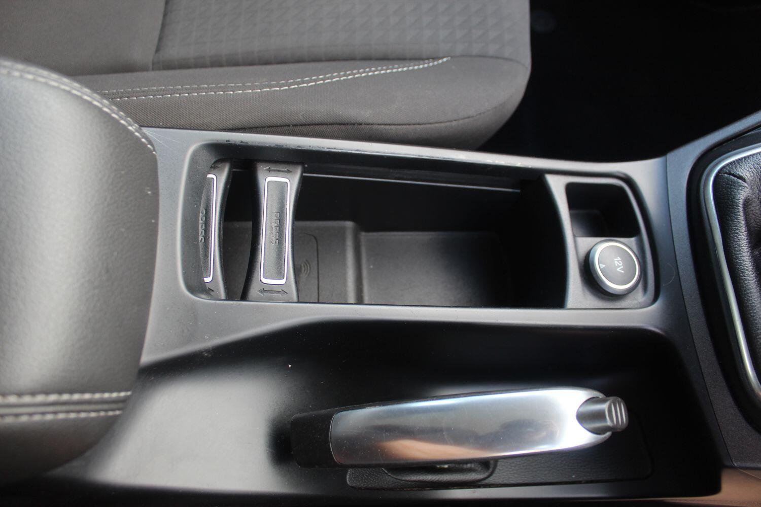 Used Ford Grand C-Max 2016 for sale - 76605670: Photo 23