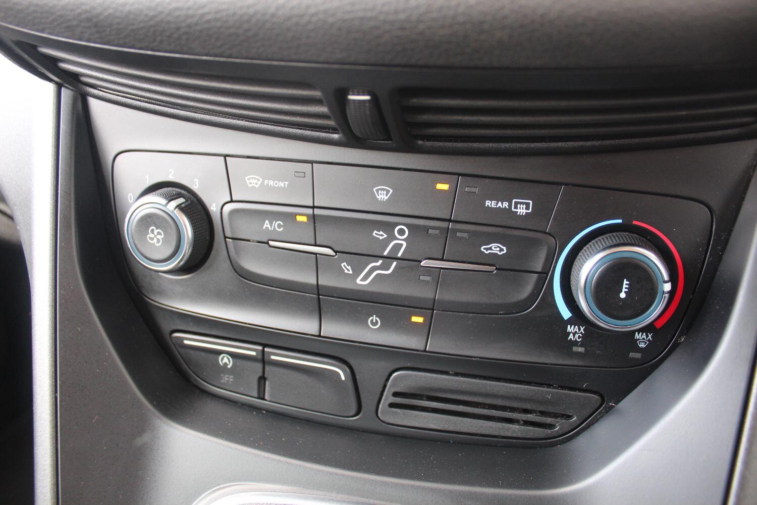 Used Ford Grand C-Max 2016 for sale - 76605670: Photo 39