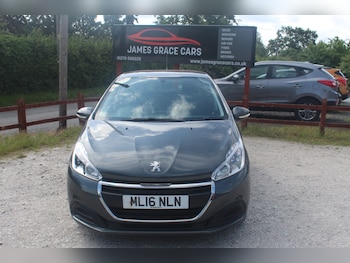 Used Peugeot 208 2016 for sale - 78914656: Photo