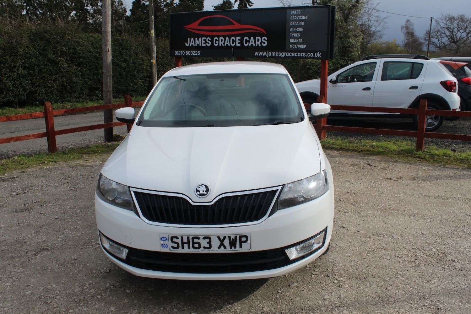 Used Skoda Rapid Spaceback 2014 for sale - 77881164: Photo 2
