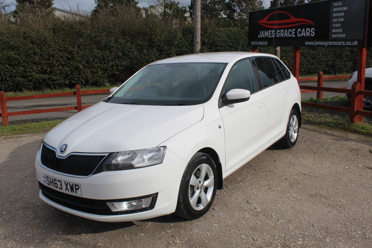 Used Skoda Rapid Spaceback 2014 for sale - 77881164: Photo 3