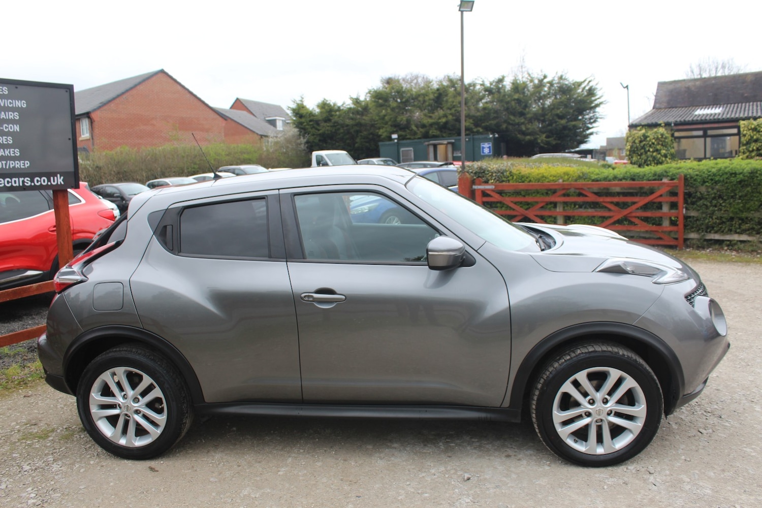 Used Nissan Juke 2015 for sale - 78098144: Photo 10